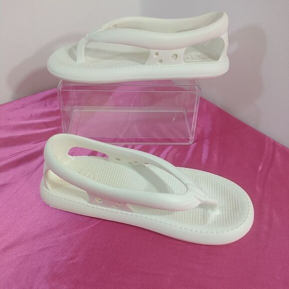 Kids White Sandals - Picture 2 of 6